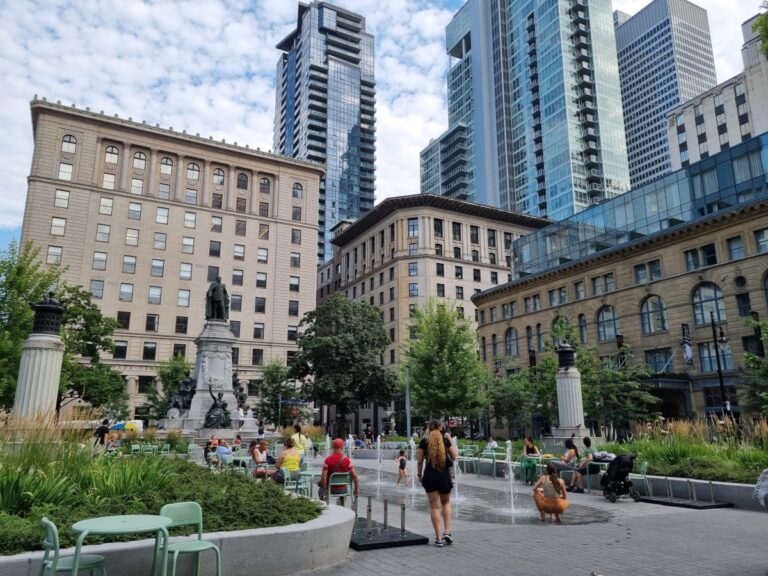 Philips square in rue sainte catherine