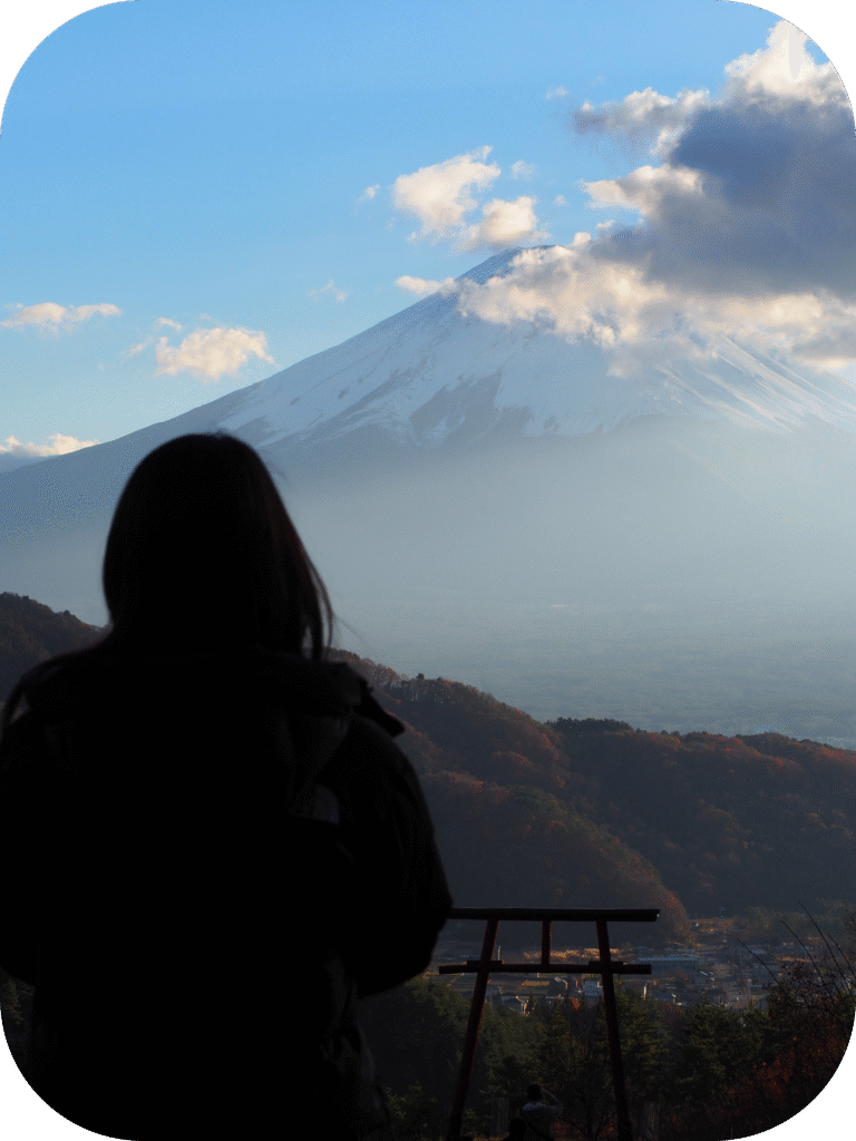 Christine from Expatourist looking at mount Fuji