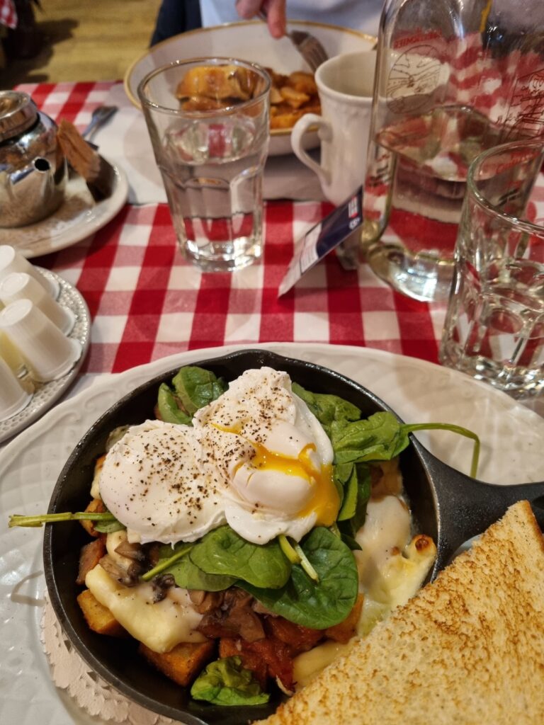Brunch at La Buche restaurant in Quebec